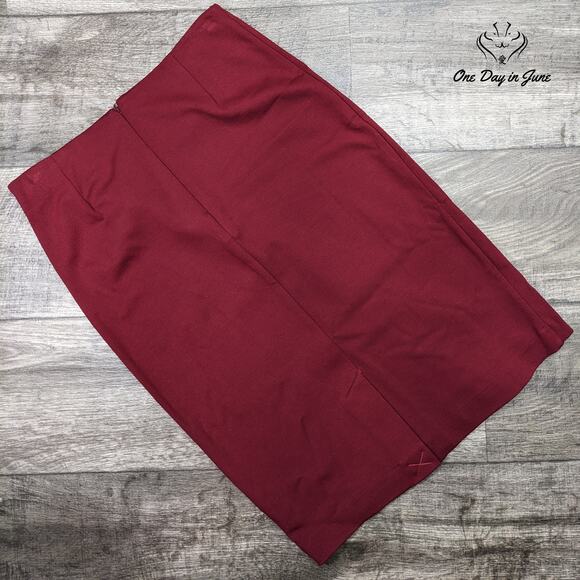 Carmen Marc Valvo Pencil Skirt Size 6 - Picture 5 of 5